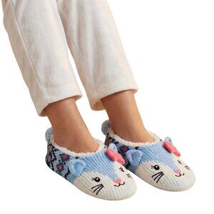 Jane & Bleecker Knit Cat Face Slippers Pom-Poms Fleece Lining New Cozy Gift